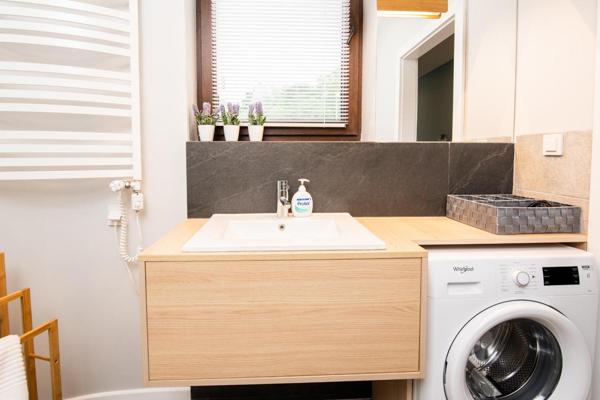 2homerent Bosque I Escada