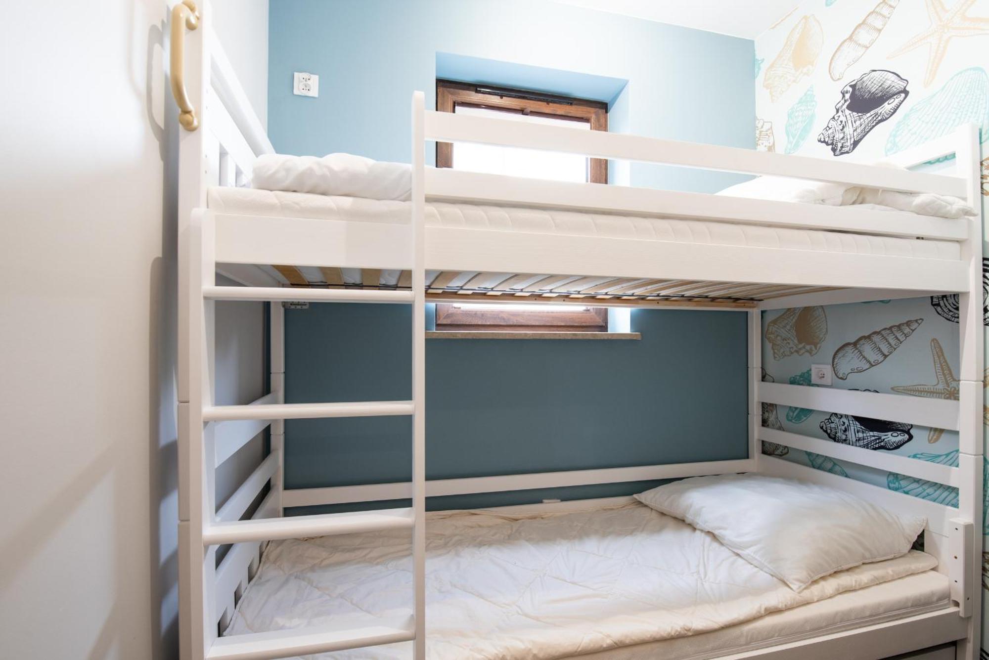 2homerent Bosque I Escada