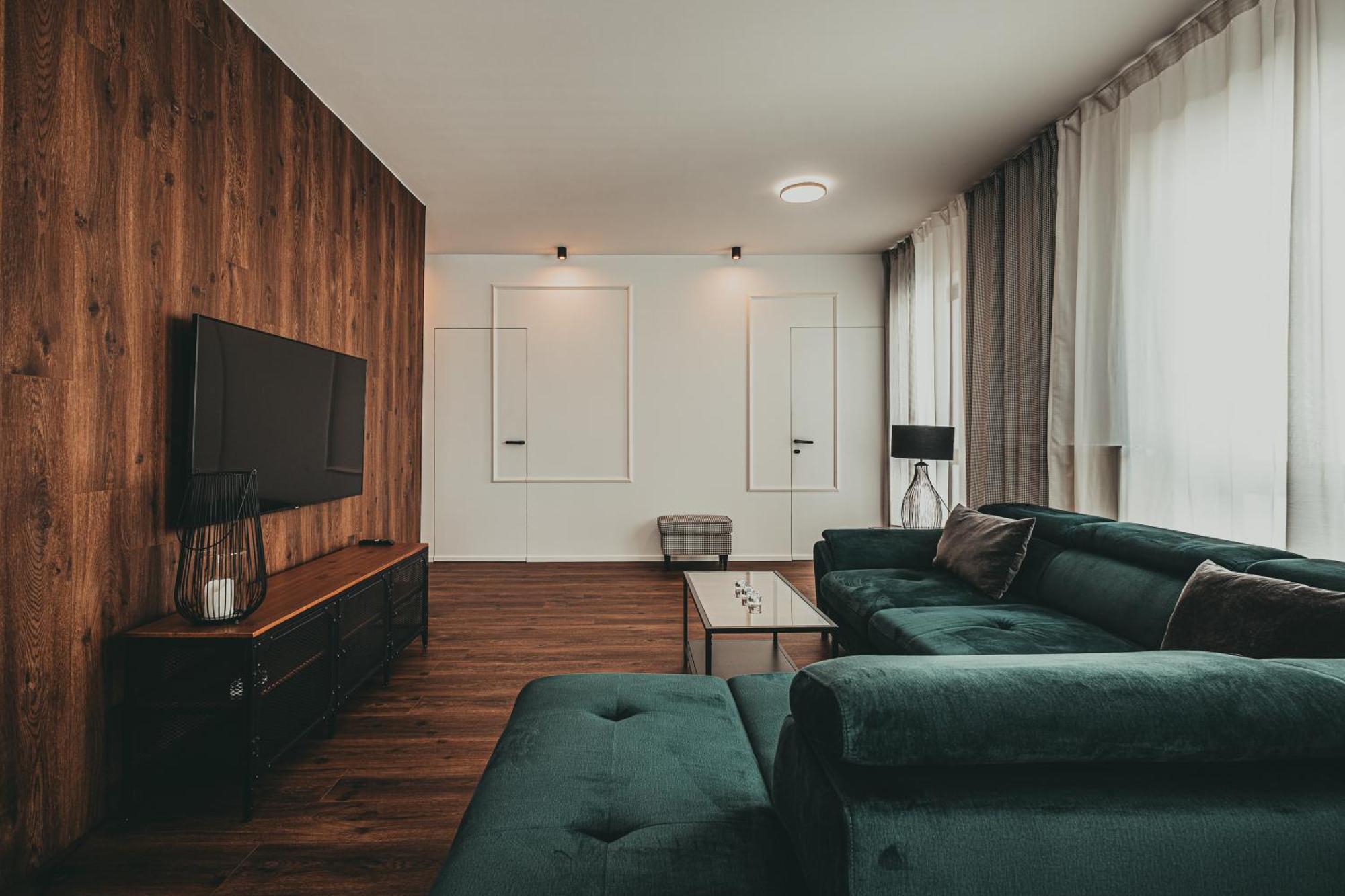 2homerent Bosque I Escada