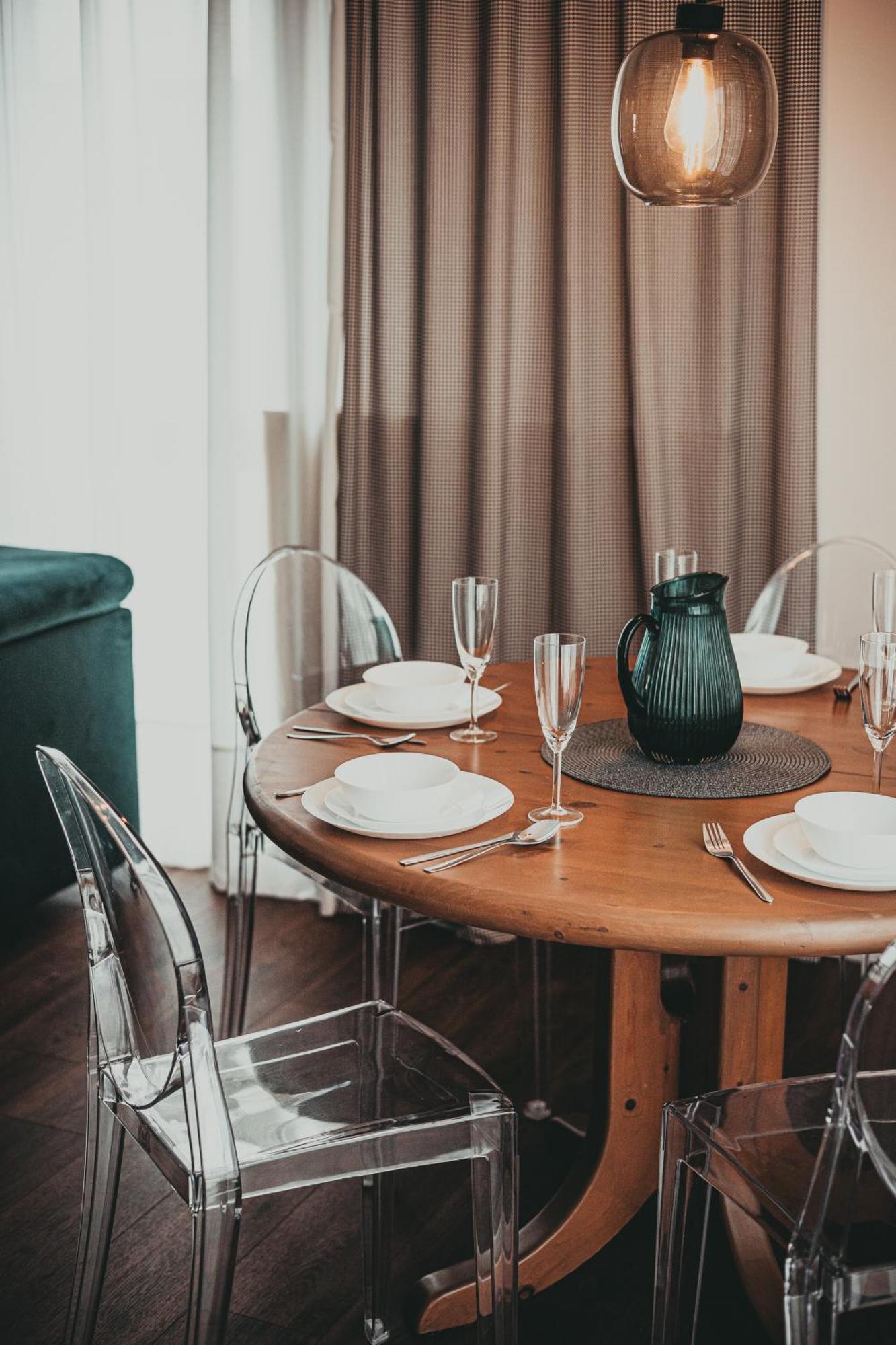 2homerent Bosque I Escada *